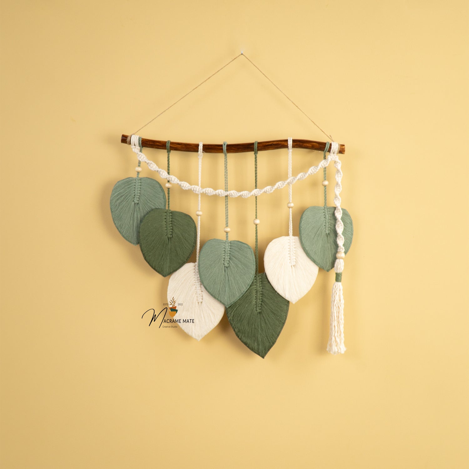 Macrame leaf wall decor, perfect for minimalist or rustic homes